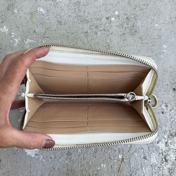 Chloe zip around wallet - Picture 7 of 12